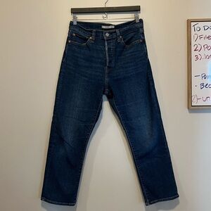 Levi’s Wedgie Straight - Dark Wash